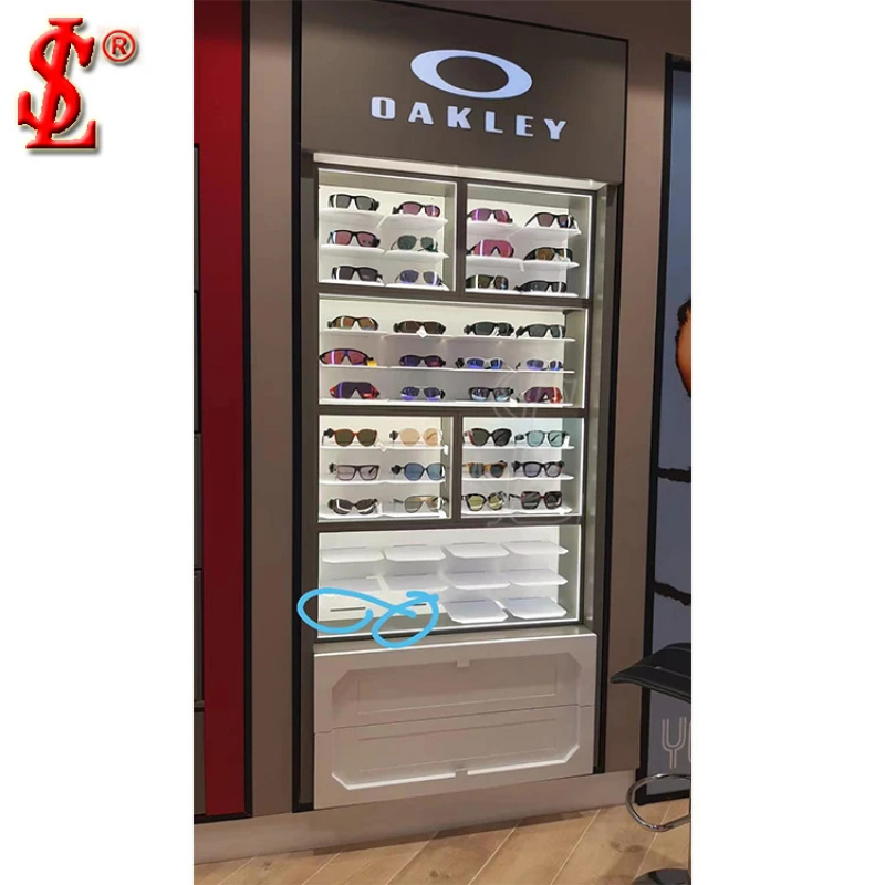 custom.Fashion Retail Sunglass - Interior Design Retail 评论和价格